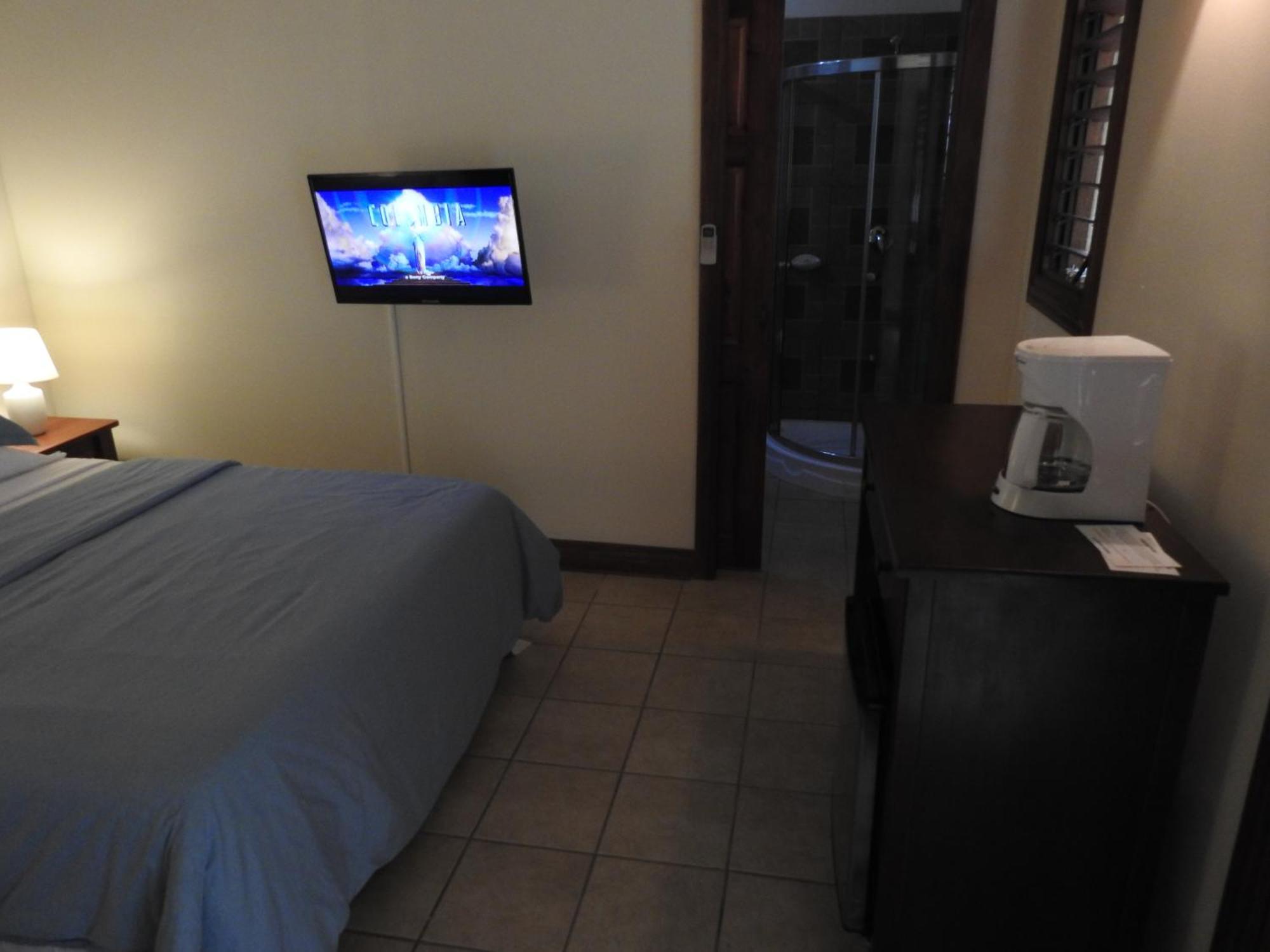 Playa Negra Guesthouse Cahuita Bilik gambar