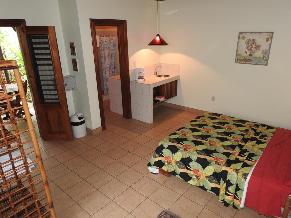 Playa Negra Guesthouse Cahuita Luaran gambar
